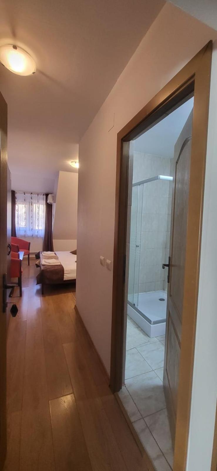 Hotel Relax Greci Exterior foto